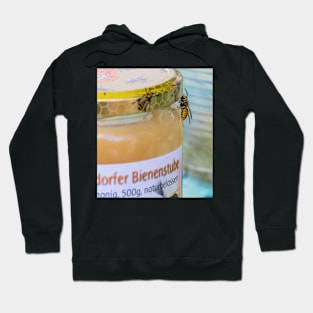 Wasp round a honeypot Hoodie